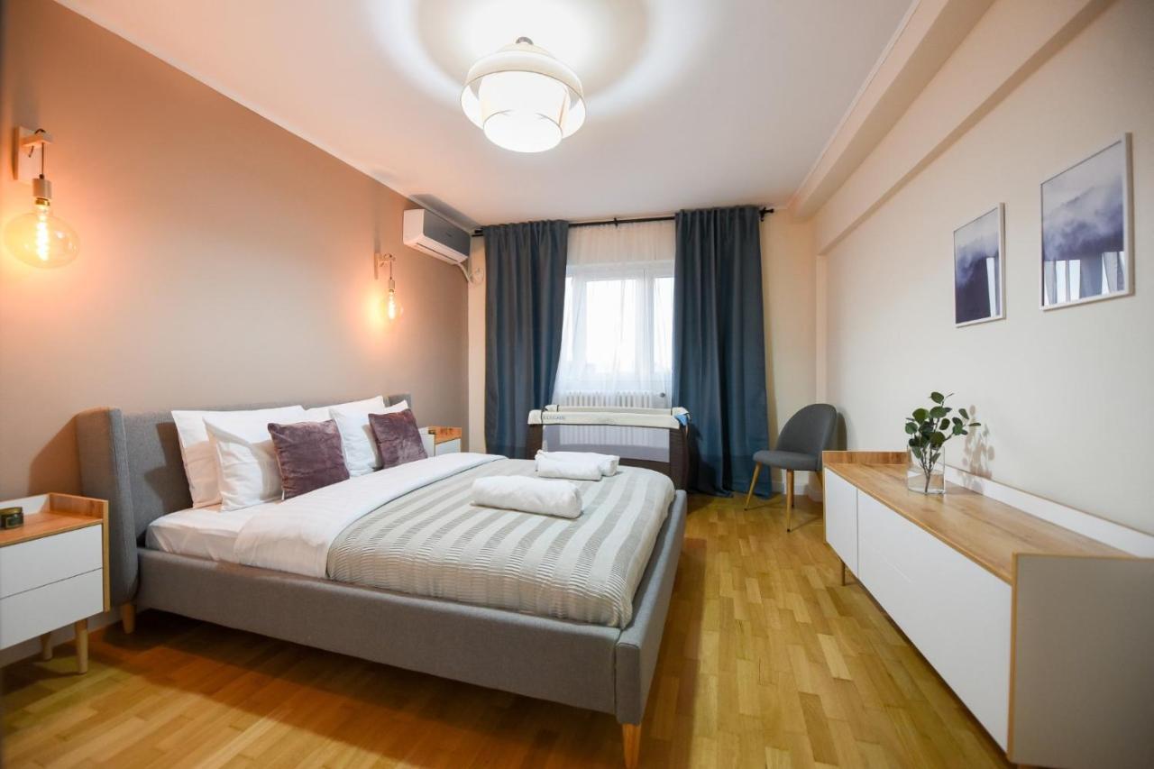 The Dream Apartment - Near Radisson Hotel Бухарест Екстер'єр фото