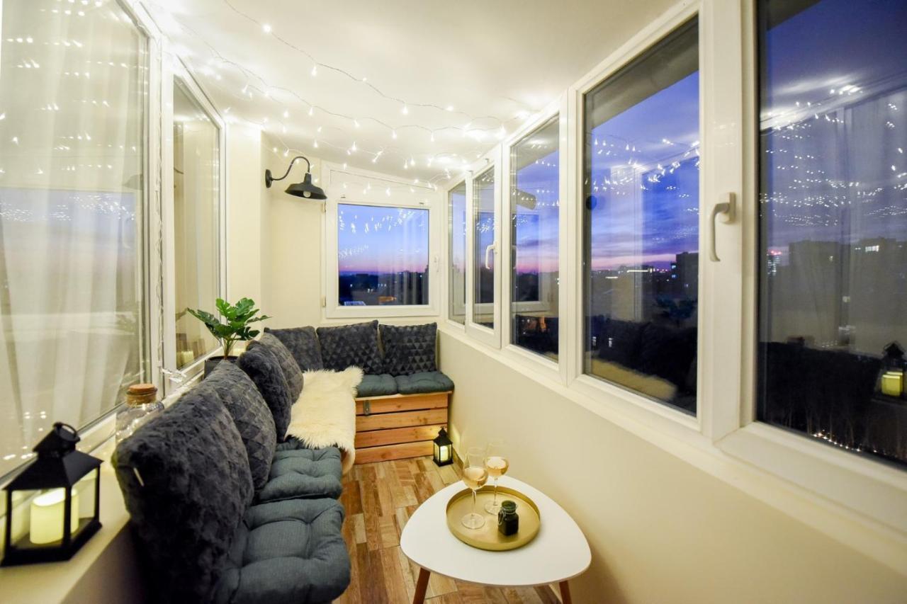 The Dream Apartment - Near Radisson Hotel Бухарест Екстер'єр фото