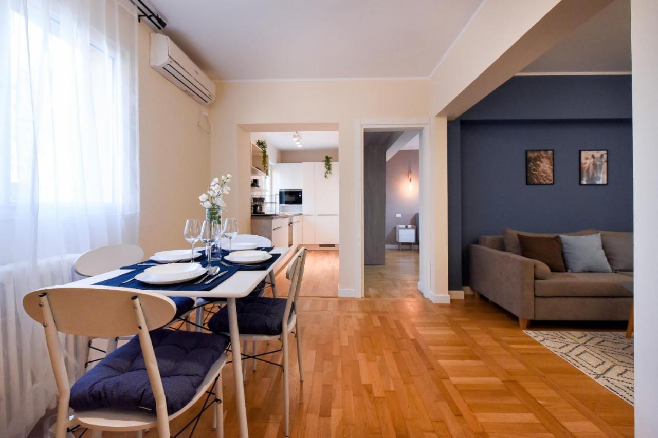The Dream Apartment - Near Radisson Hotel Бухарест Екстер'єр фото